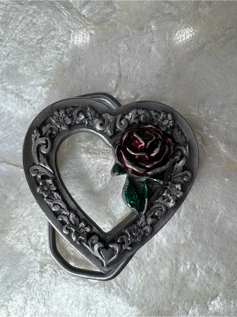 Vintage 1993 Gap Enamel Rose Heart Belt Buckle